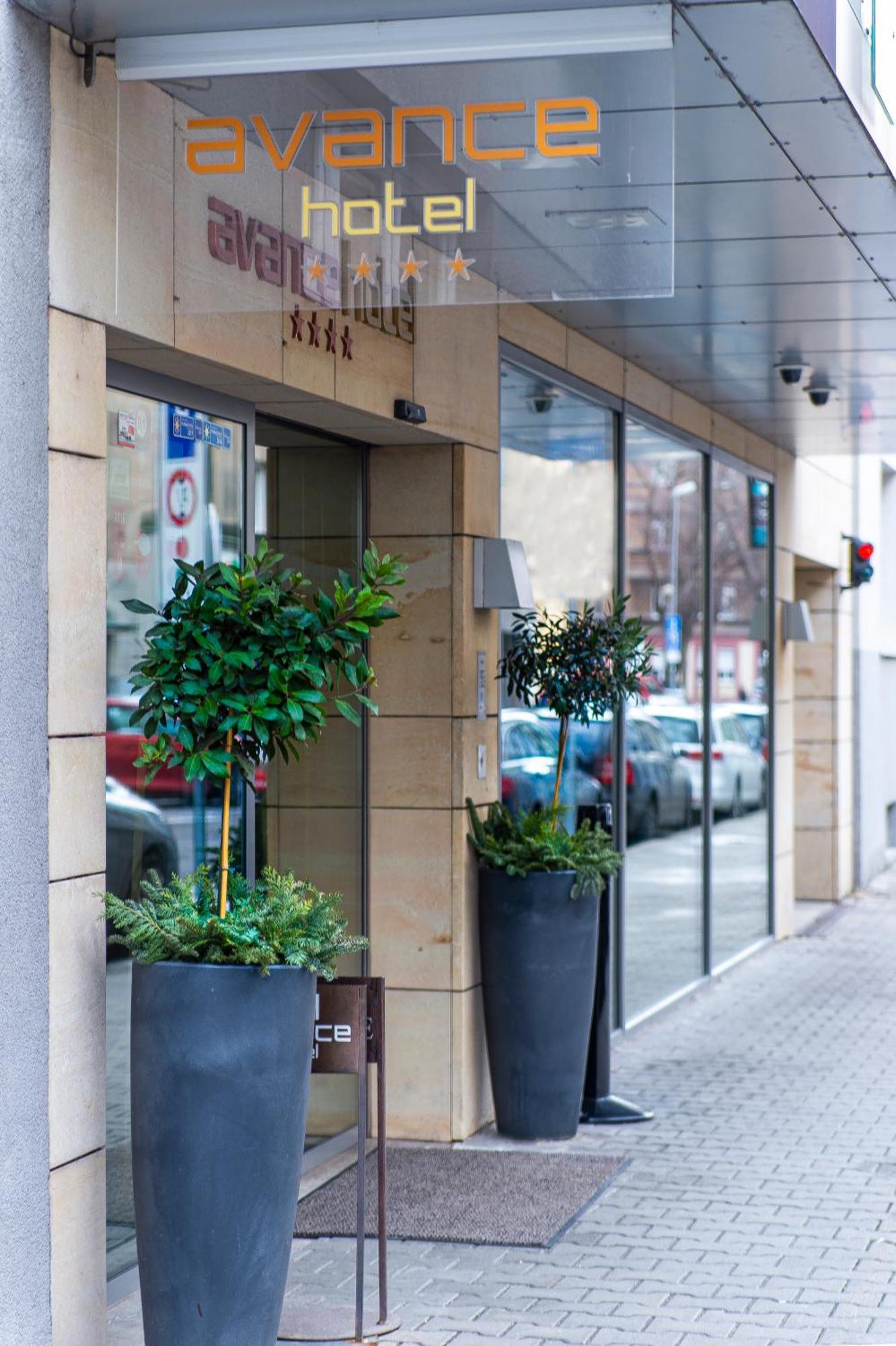 Hotel Avance Bratislava Exterior photo
