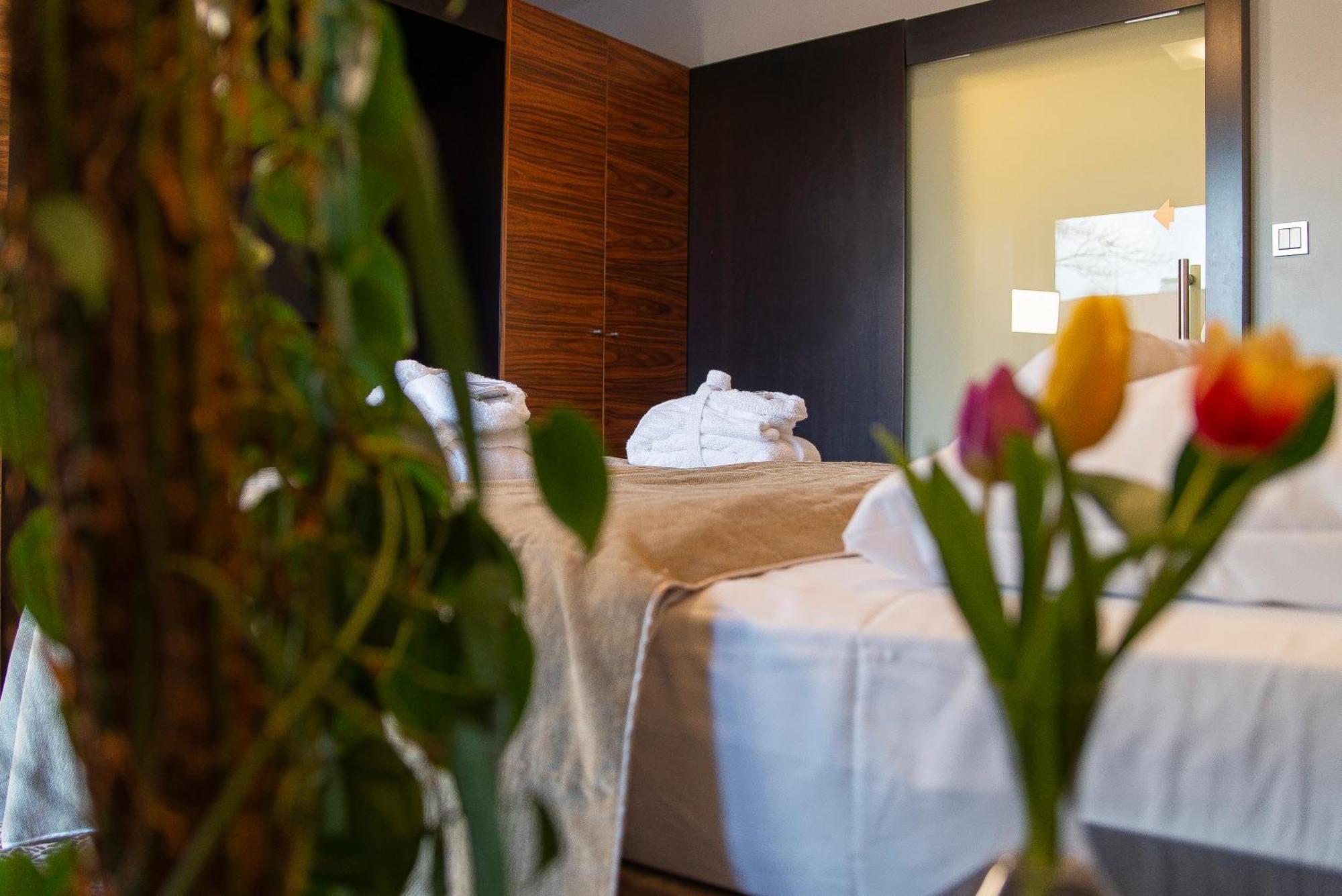 Hotel Avance Bratislava Exterior photo