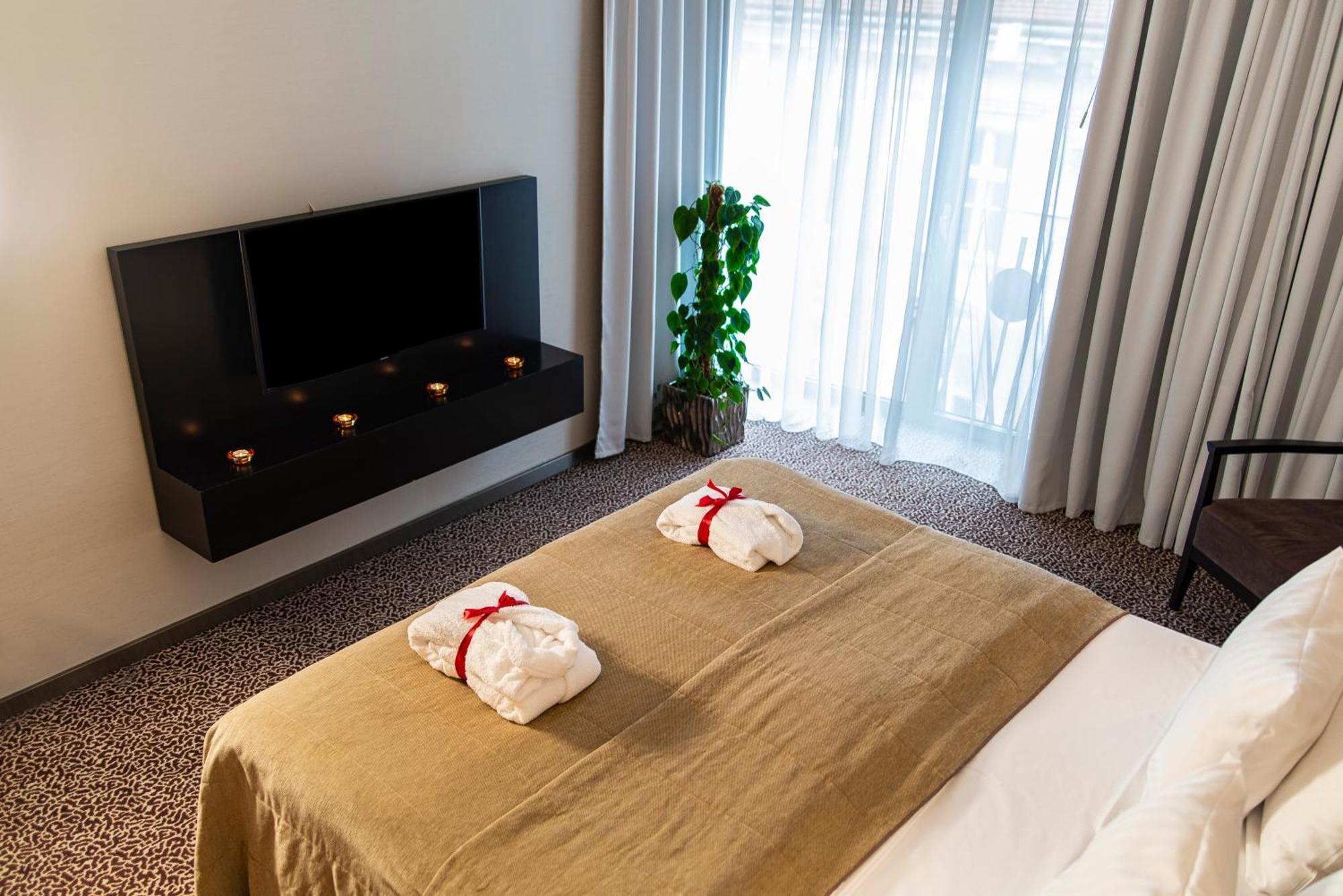 Hotel Avance Bratislava Exterior photo