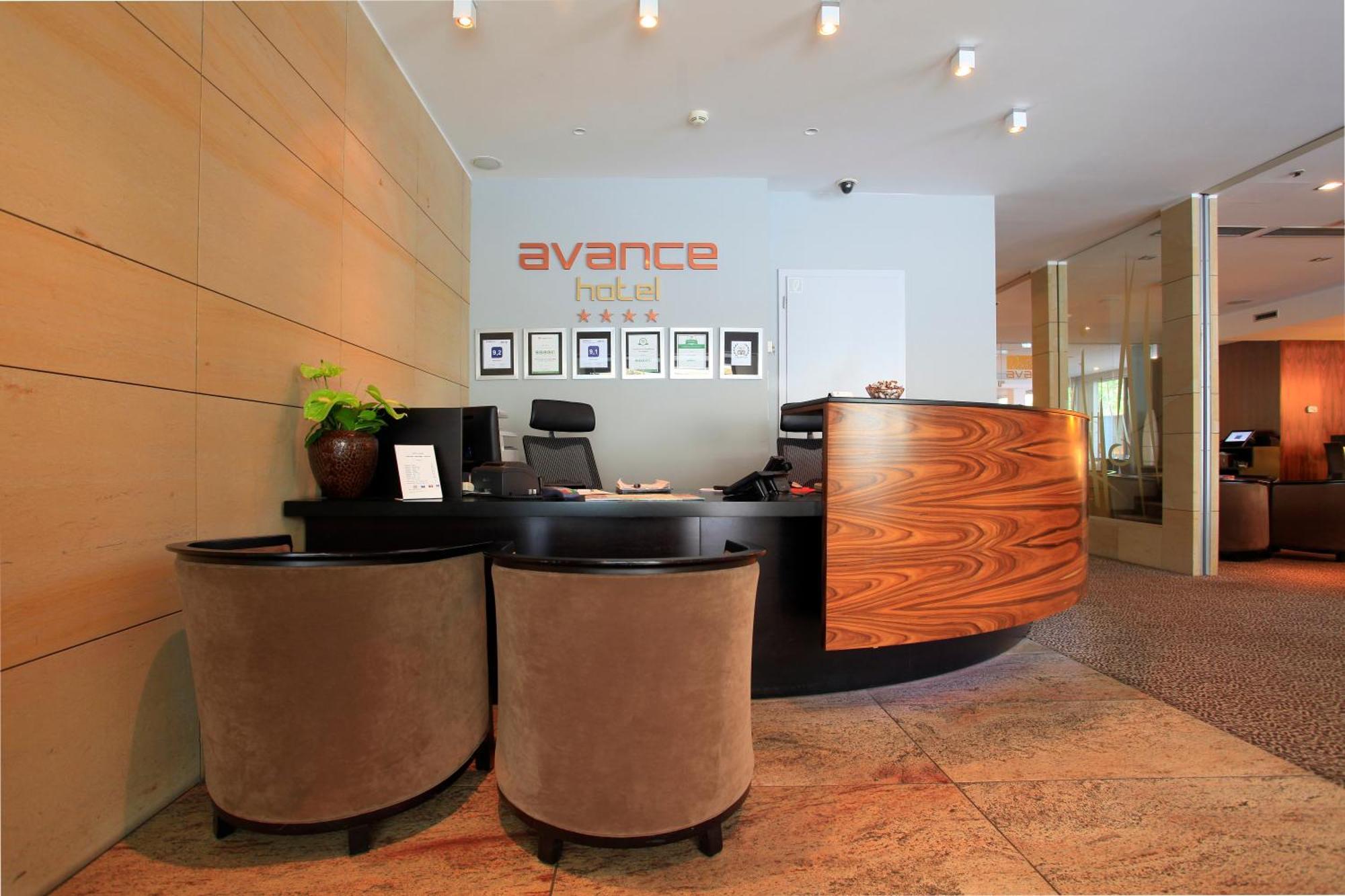 Hotel Avance Bratislava Exterior photo